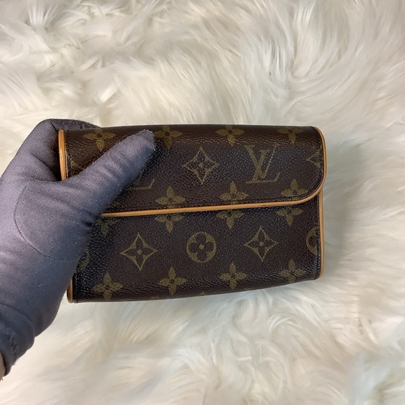 ❤️‍🔥 LOUIS VUITTON Monogram Pochette Florentine XS❤️‍🔥 - Picture 6 of 12